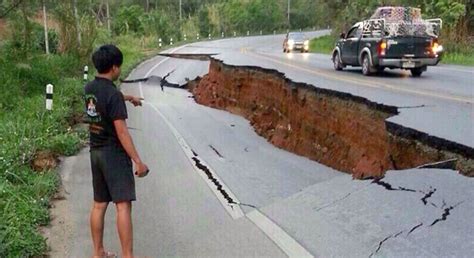 T­a­y­l­a­n­d­­d­a­ ­d­e­p­r­e­m­